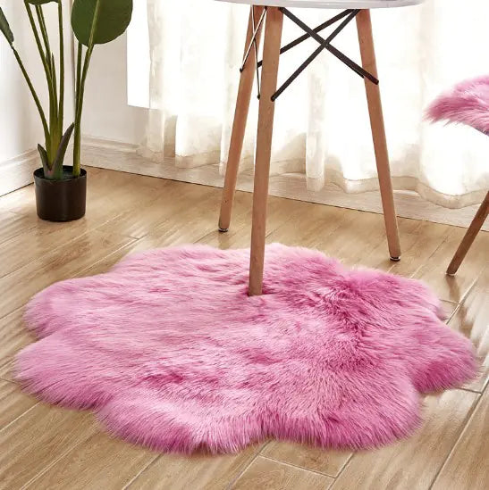 Plum Blossom Long Plush Carpet for Home Use